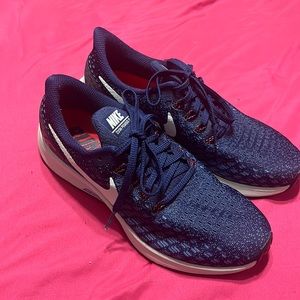 NIKE Zoom Pegasus 35 sneakers